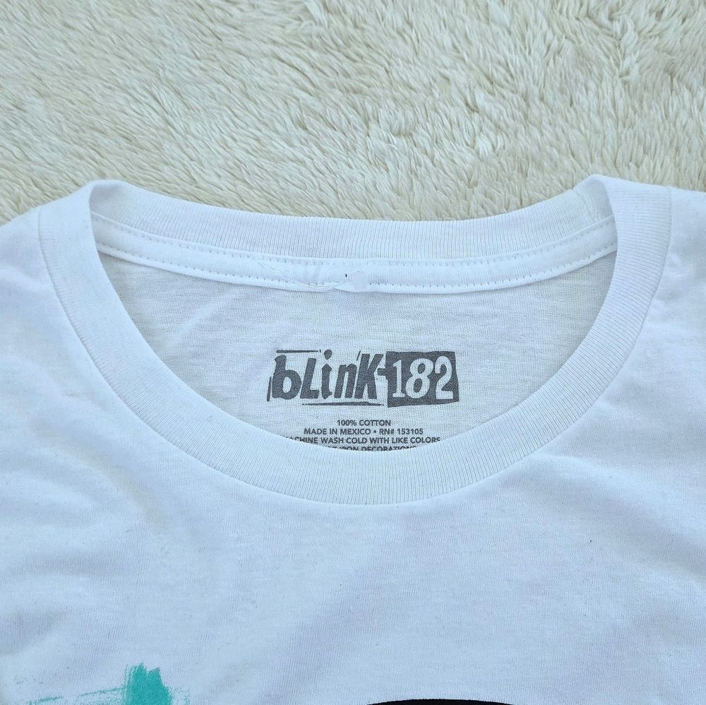 Blink-182🎶 Graphic Tee👕 - NWOT - Picture 4 of 11